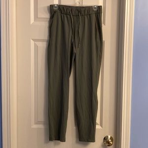 lululemon on the fly 7/8 pant